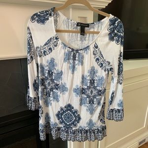 Women’s Top- INC -S